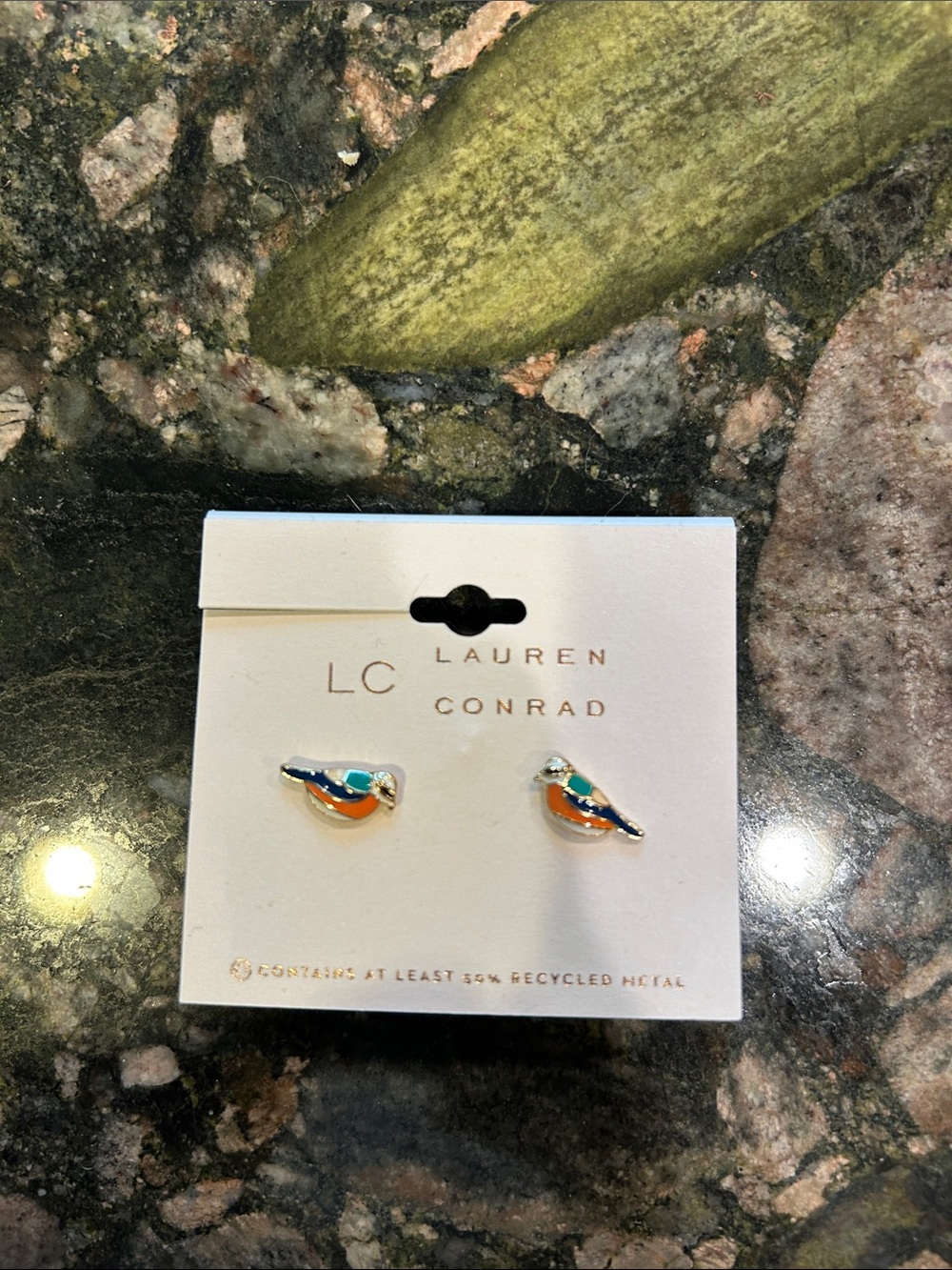 Lauren Conrad & Vera Wang Black Heart Necklace with Assorted Stud Earrings - Picture 4 of 5